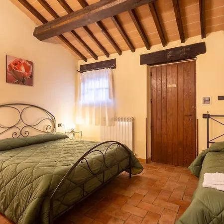 Casale Delle Lucrezie By Vacavilla Due Santi